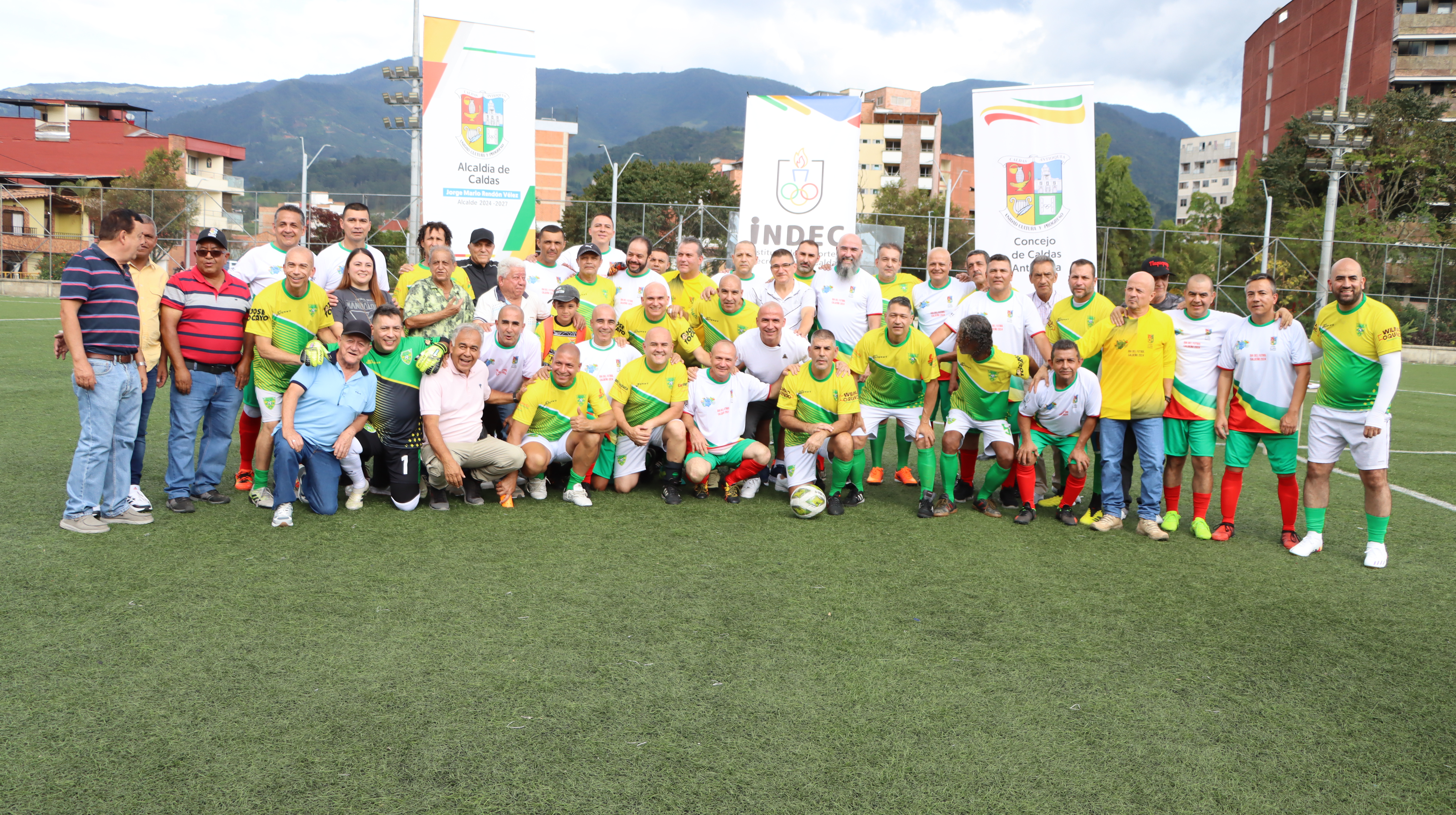 Imagen del álbum Día del Fútbol Caldeño